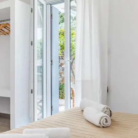 Milia Aparthotel