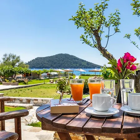 Апарт-отель Milia *