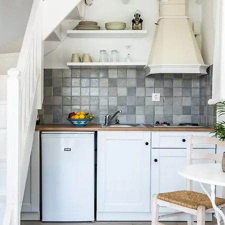 Apart Otel Milia Paralia Milia