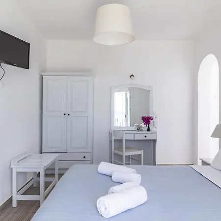 Milia * Paralia Milia